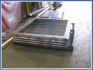 прямоугольные линзовые компенсаторы в Северодвинске