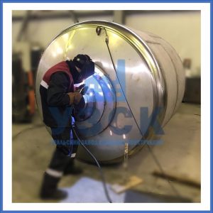 Купить баки и ёмкости из нержавеющей стали от завода УЗСК в Северодвинске